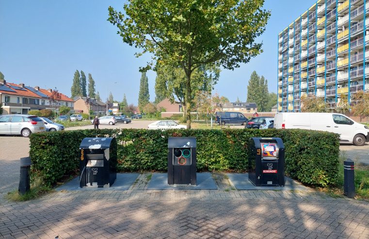 Tegeltaxi rijdt voor laatste keer door straten Harderwijk